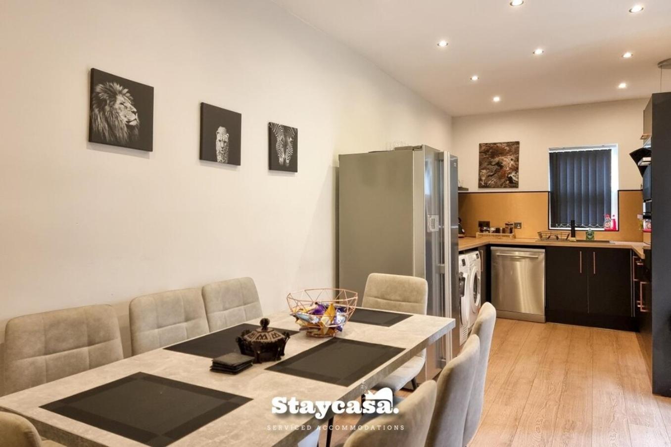 Clarence Co-Living - Private Room Self-Cater Manchester Exteriör bild